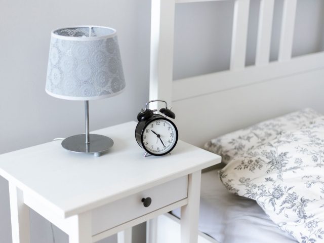 Établir une routine de sommeil efficace