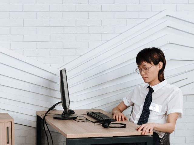 Améliorer la posture au travail pour la santé des employés