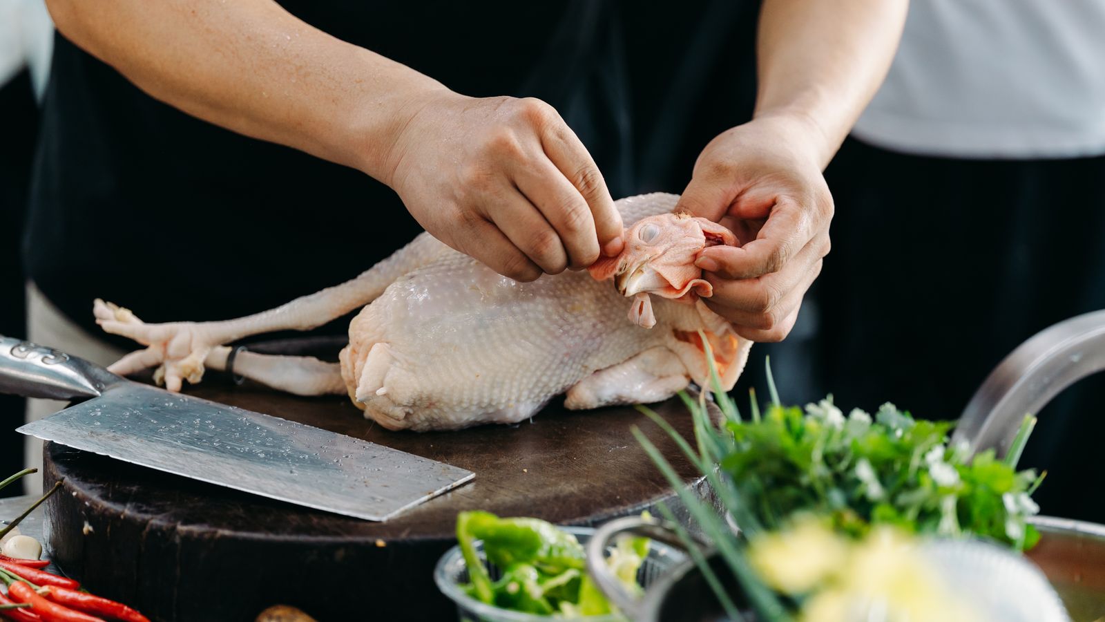 Préparation hygiénique d'une viande crue pour éviter les toxi-infections