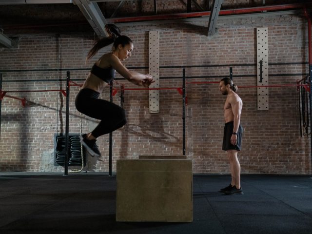 Qu&rsquo;est-ce que la pliométrie et comment l&rsquo;intégrer dans votre routine ?