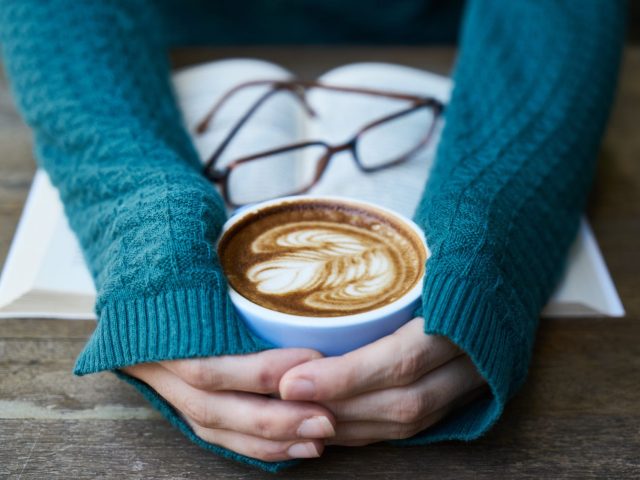 Caféine et cerveau : l&rsquo;alerte des chercheurs sur ses effets néfastes