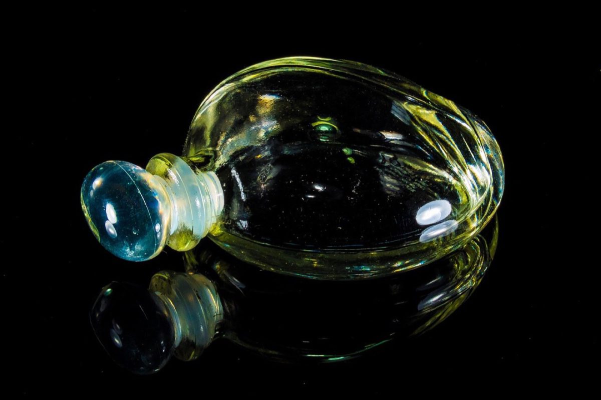 Équivalence parfum : la choisir sans exposer votre peau