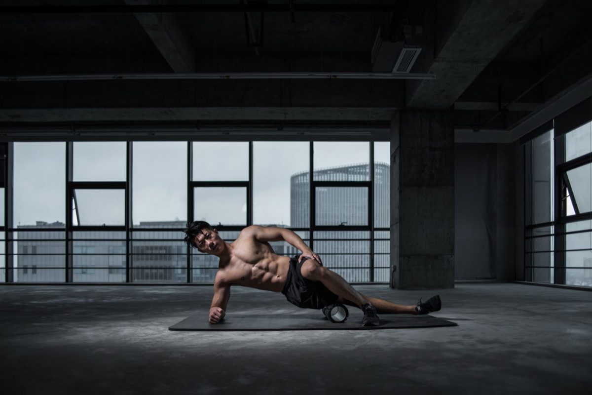 Roller ou balle de massage : comment choisir