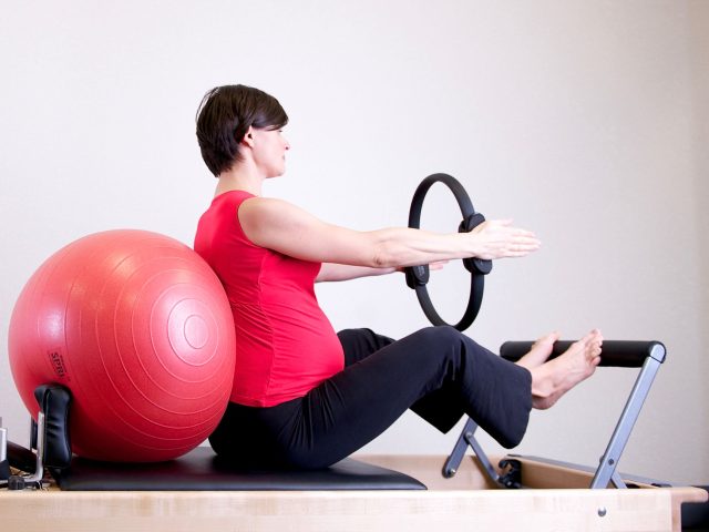 Vous pensez que le pilates ne renforce pas votre ventre ? Détrompez-vous !